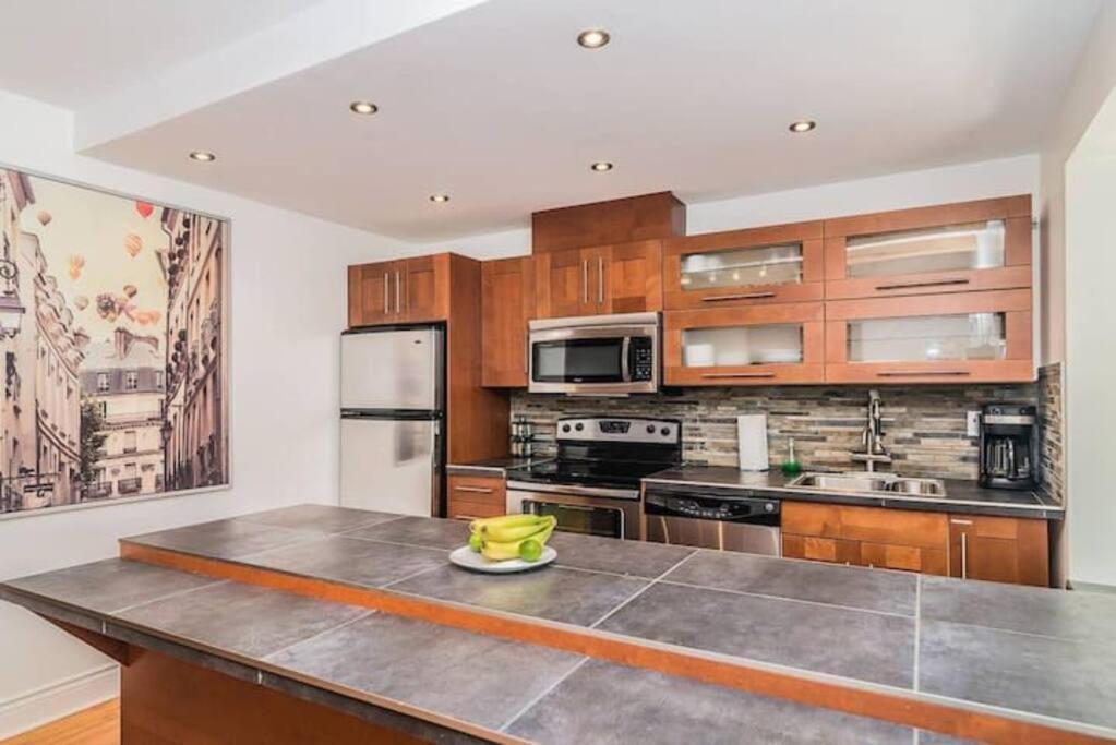 North House - Mtl Artist Loft - Champs Apartment Montreal Bagian luar foto