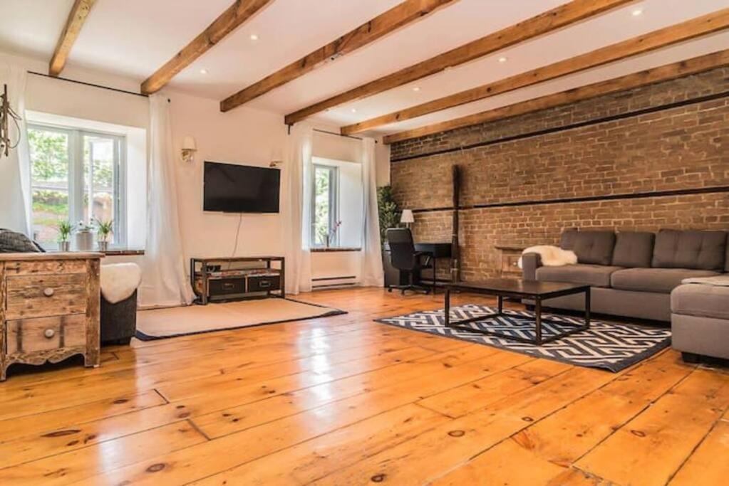 North House - Mtl Artist Loft - Champs Apartment Montreal Bagian luar foto