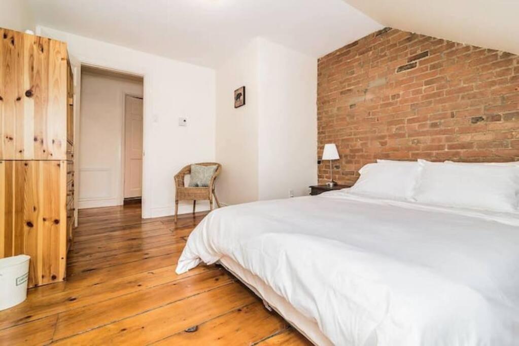 North House - Mtl Artist Loft - Champs Apartment Montreal Bagian luar foto